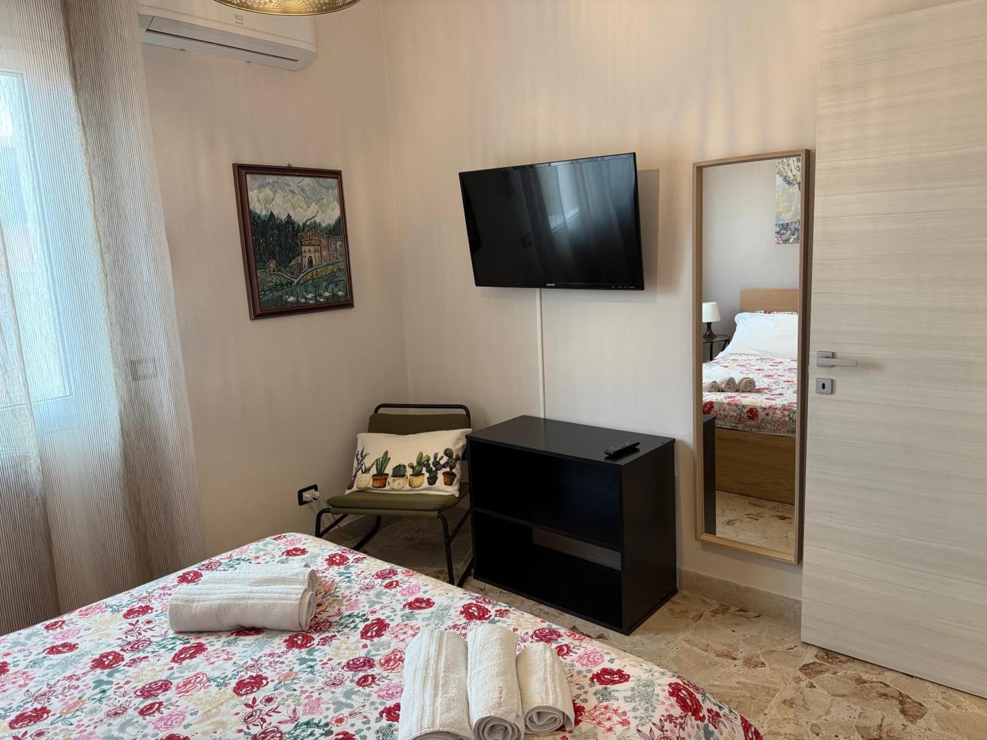 Hotel Liu' al viale Agrigento Esterno foto